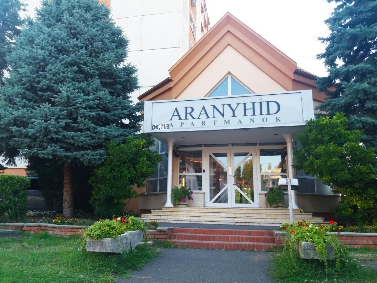 Vizparti Sas Apartman Siófok Buitenkant foto
