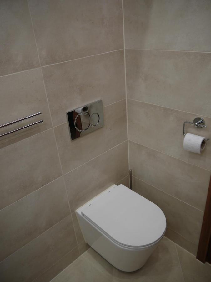 Vizparti Sas Apartman Siófok Buitenkant foto