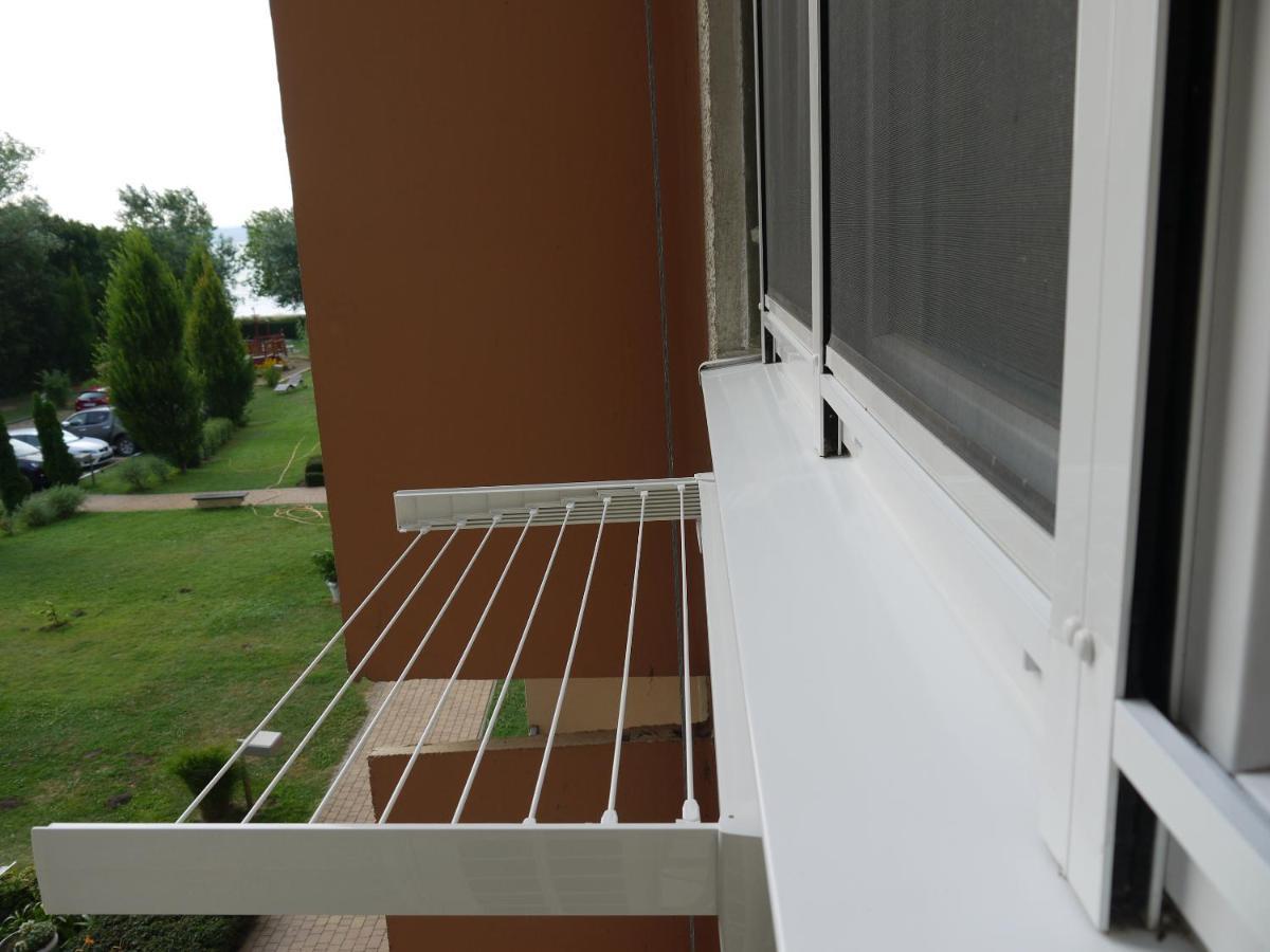 Vizparti Sas Apartman Siófok Buitenkant foto