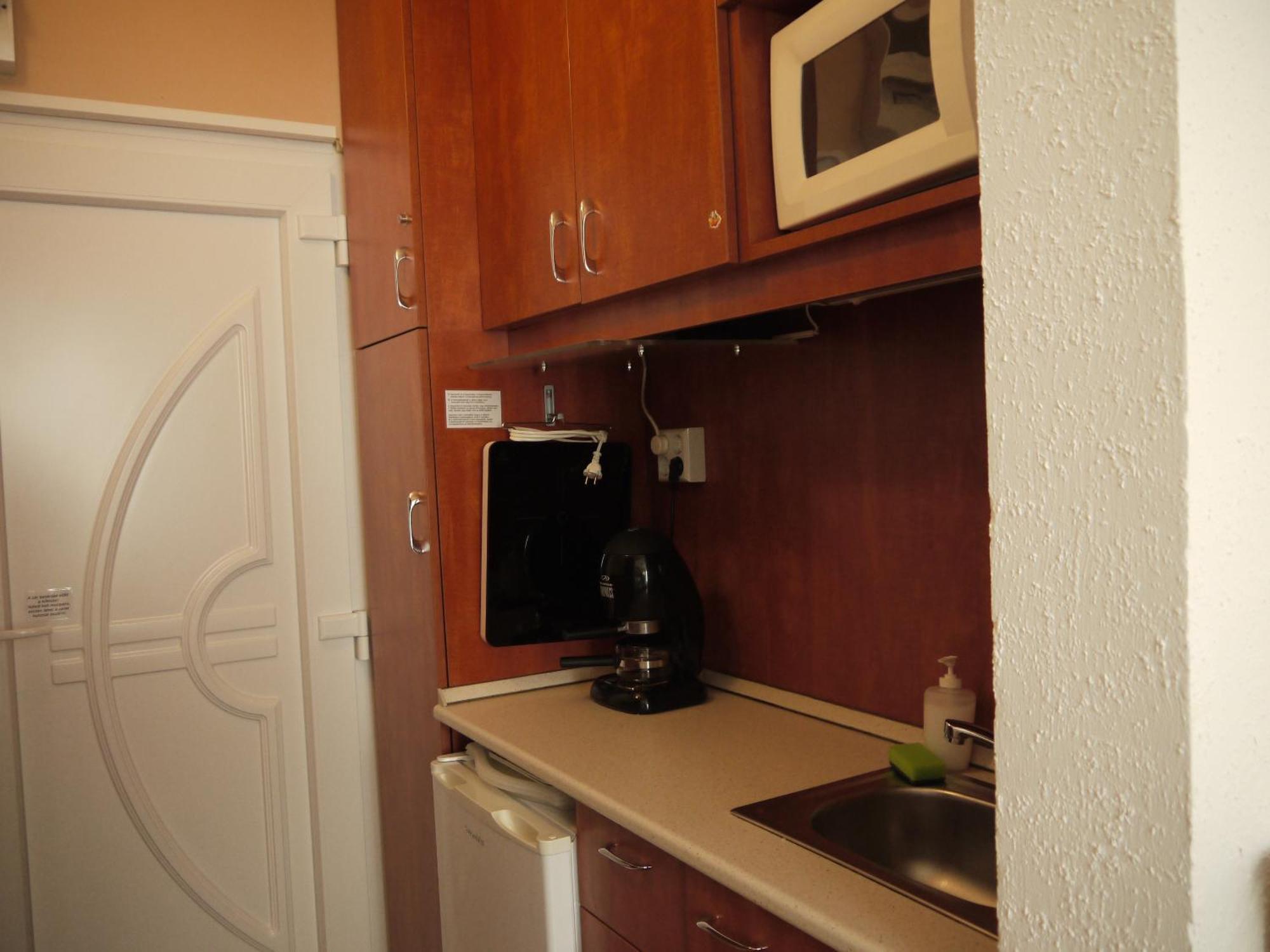 Vizparti Sas Apartman Siófok Buitenkant foto